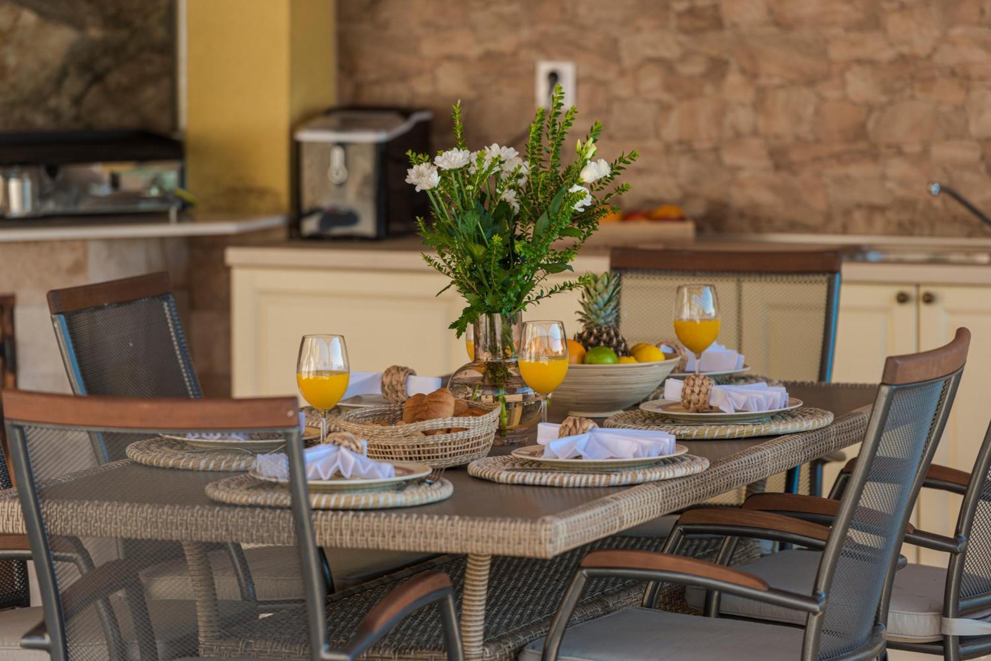 Villa Tea